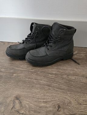 Boys Joe Fresh Lace-up Boots Size 2